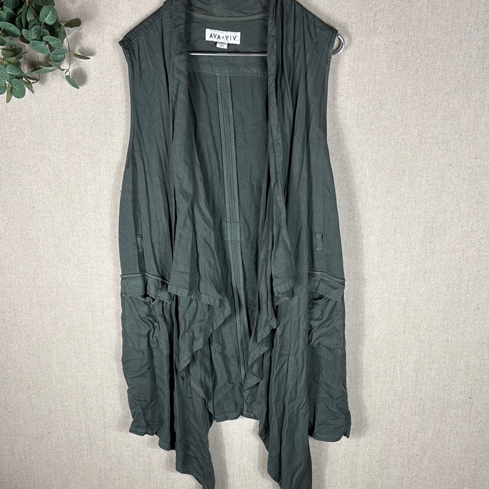 Ava & Viv > Dark Green Flowy Vest 2X - Picture 6 of 8